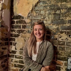 Meet your Posher, Bella